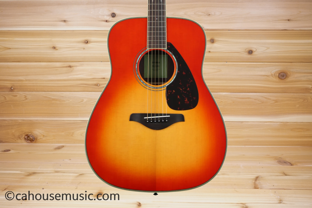 Yamaha FG830 Dreadnought Acoustic Guitar Autumn Burst