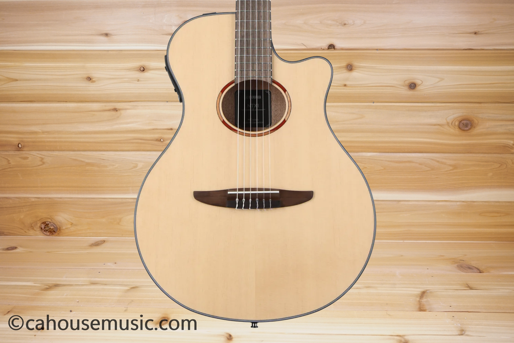 Yamaha NTX1 Nylon String Classical-Electric Guitar Natural
