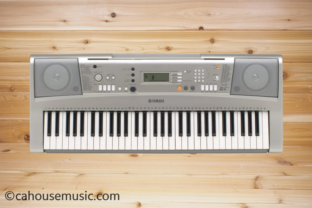 Yamaha PSR-E303 61-Key Portable Keyboard