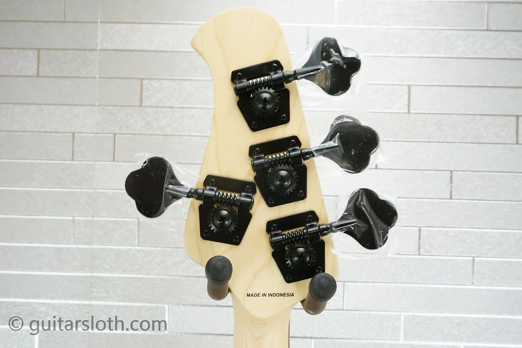 Sterling SUB StingRay Ray4HH - Stealth Black