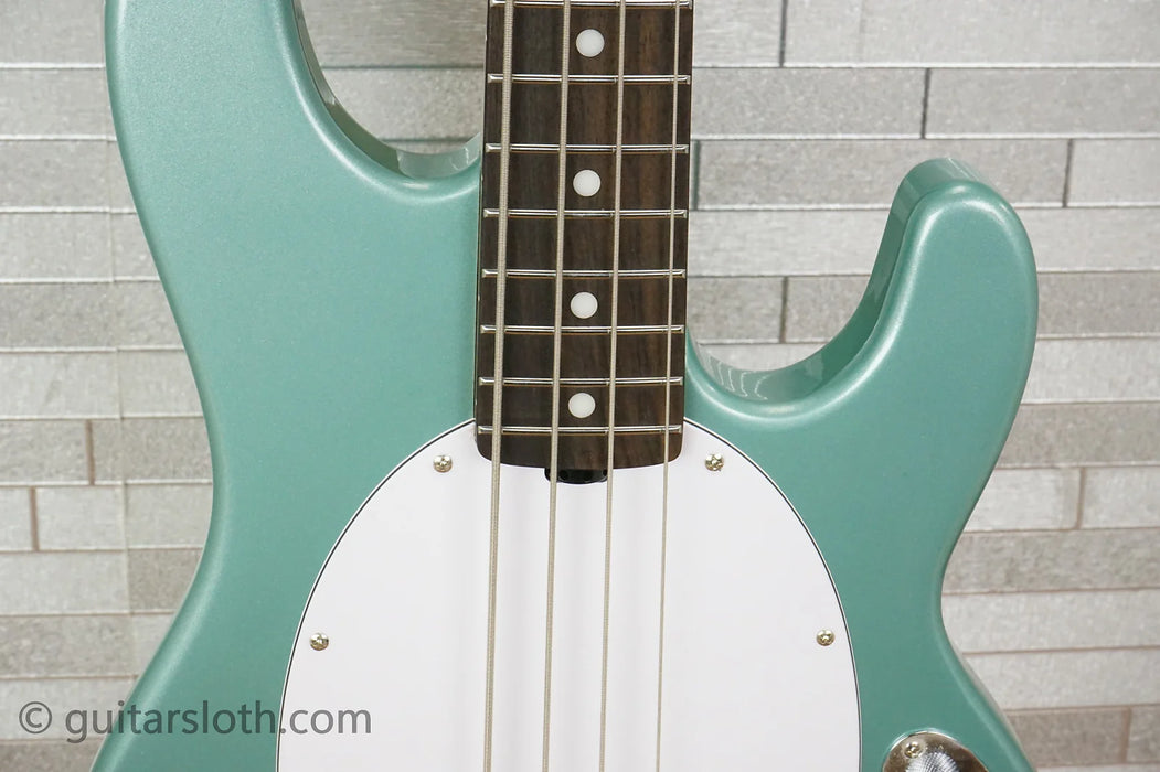 Sterling StingRay Ray34 - Dorado Green