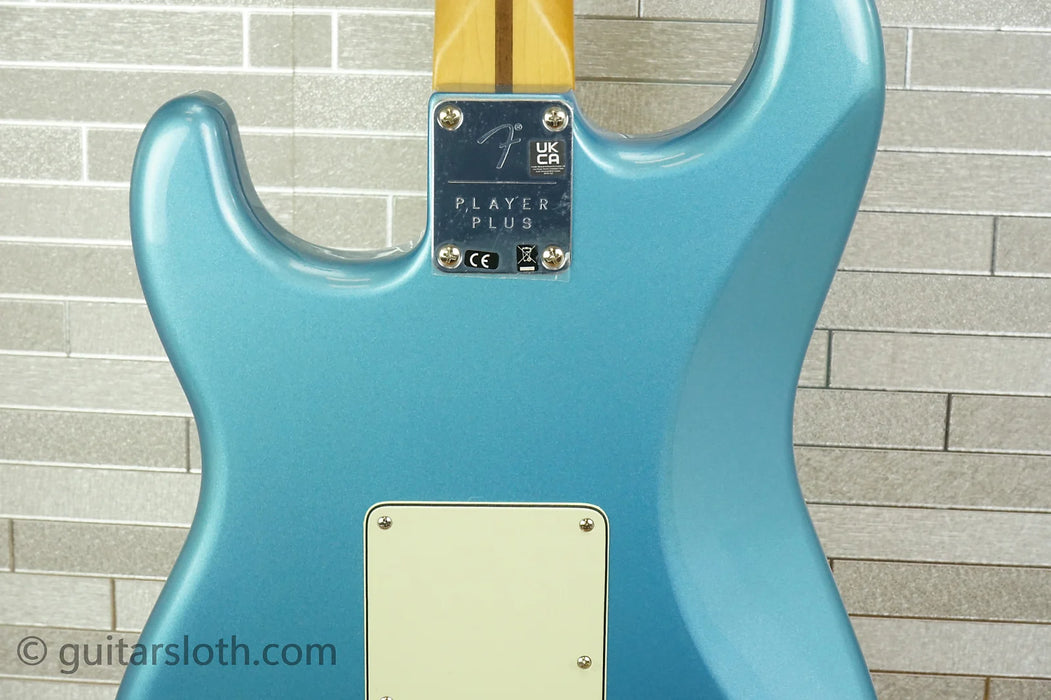 Fender Player Plus Stratocaster - Opal Spark