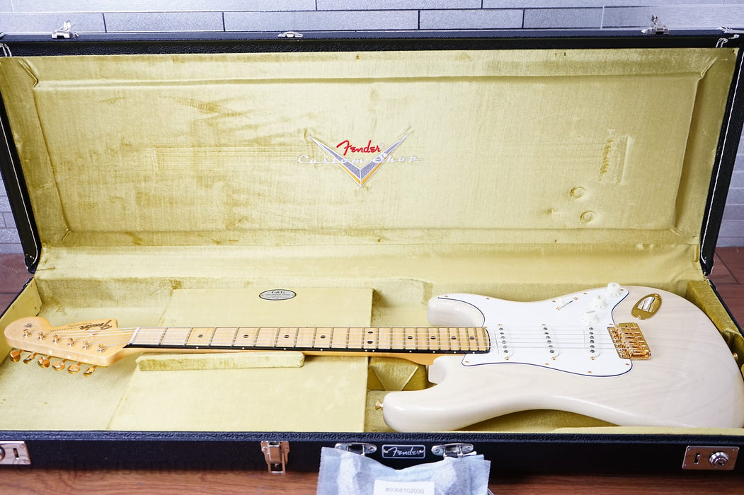 Fender American Custom Stratocaster® NOS, 2A Flame Maple Fingerboard, Honey Blonde