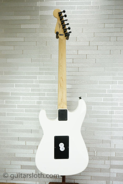 Jackson X Series Adrian Smith Signature SDX - Snow White