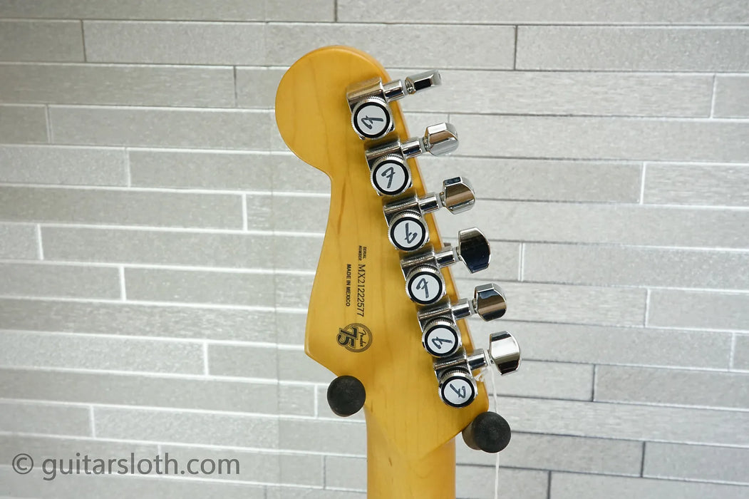 Fender Player Plus Stratocaster - Opal Spark