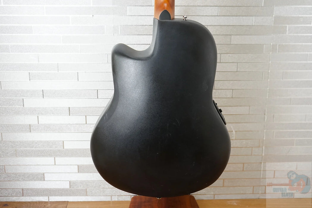 Ovation CS24-1-G Celebrity Standard - 2-Color Sunburst