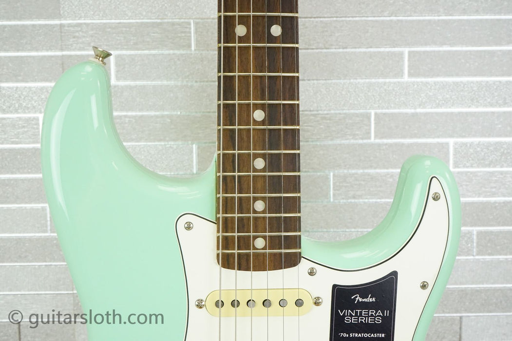 Fender Vintera II '70s Stratocaster with Rosewood Fretboard - Surf Green
