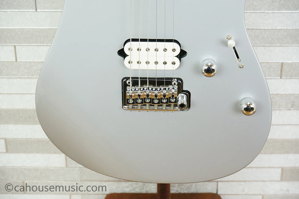 Ibanez TOD10-CSV Tim Henson Signature - Classic Silver