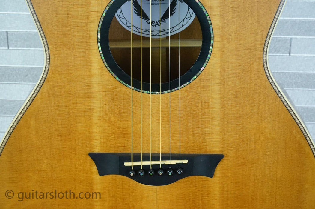 Dean St. Augustine Elite Grand Auditorium - Natural