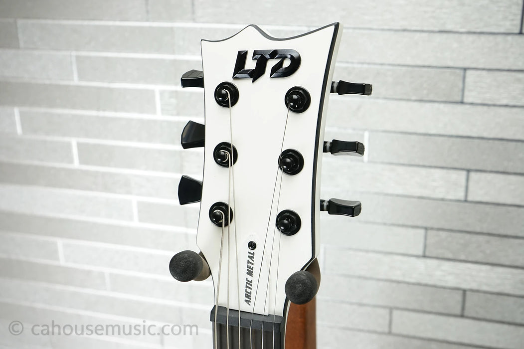 ESP LTD EC Arctic Metal - Snow White Satin