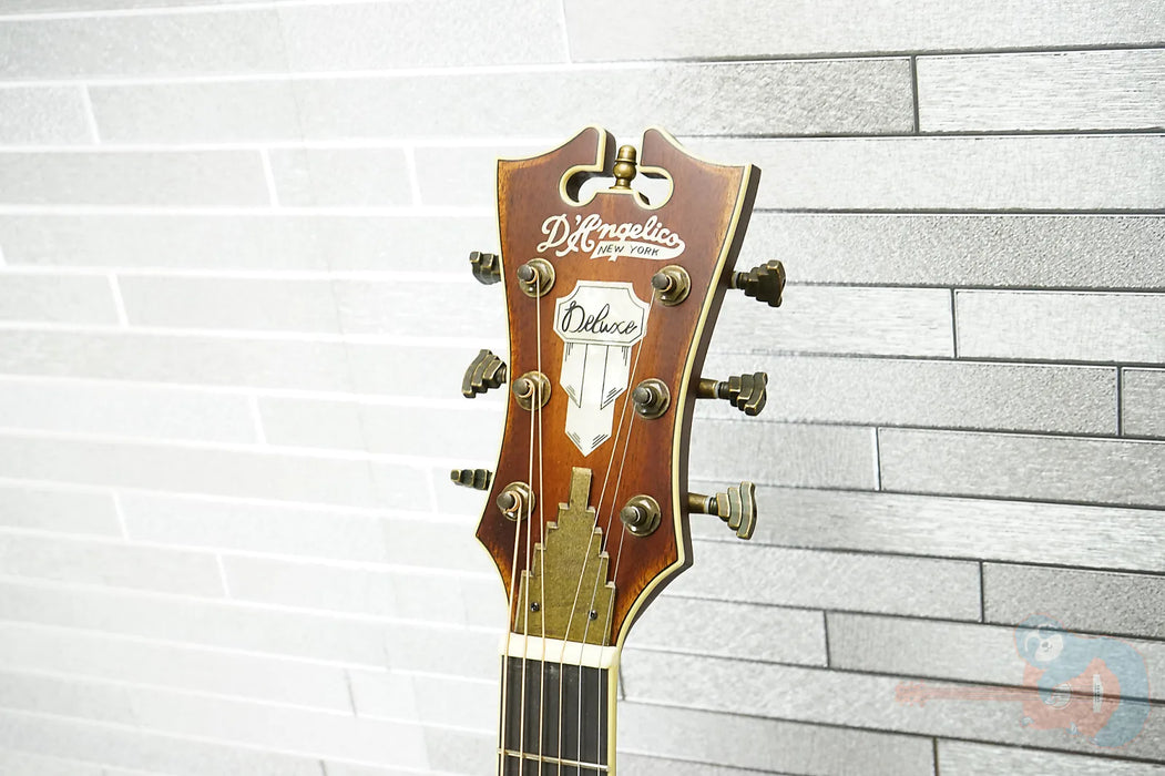 D'Angelico Deluxe Bowery - Aged Natural