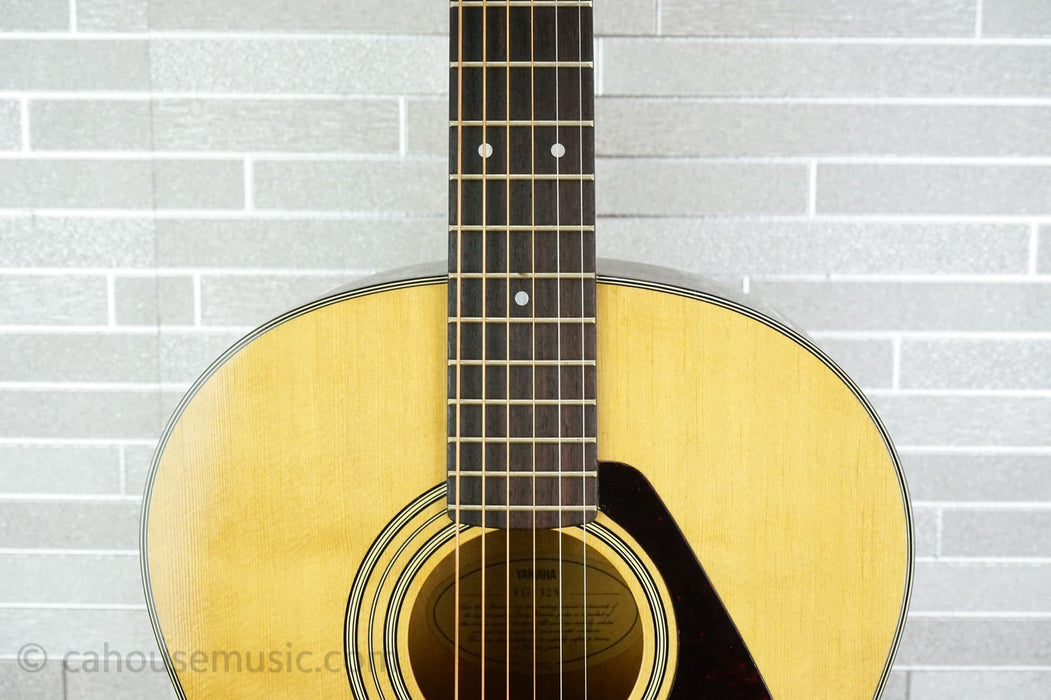 Yamaha F325 Dreadnought Acoustic Guitar - Natural