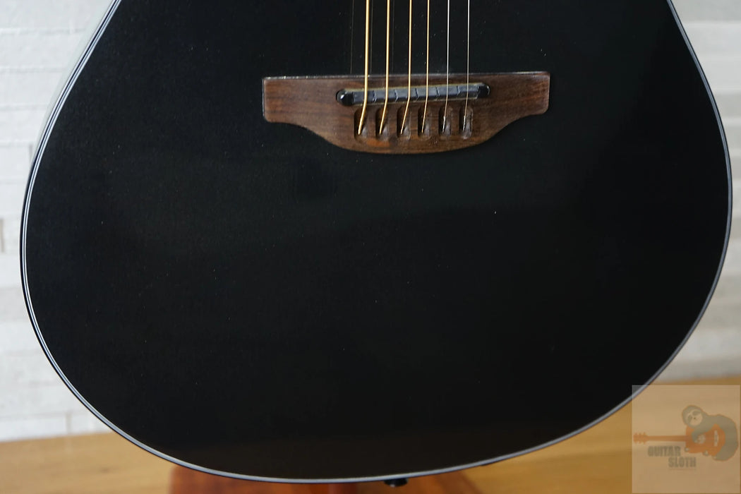 Ovation 1516 Pro Series Ultra Mid-Depth Non-Cutaway - Pitch Black