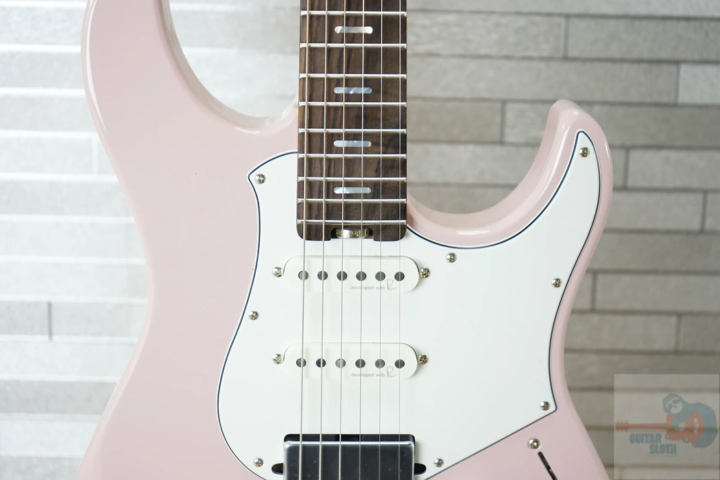 Yamaha PACS+12 Pacifica Standard Plus - Ash Pink