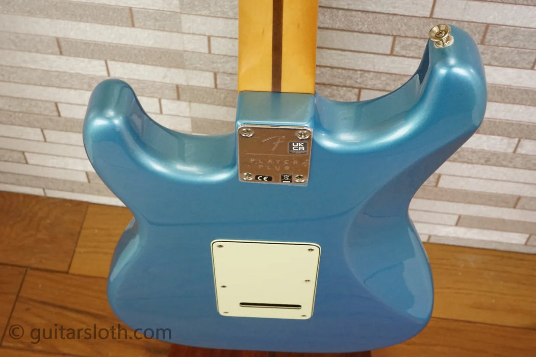 Fender Player Plus Stratocaster - Opal Spark