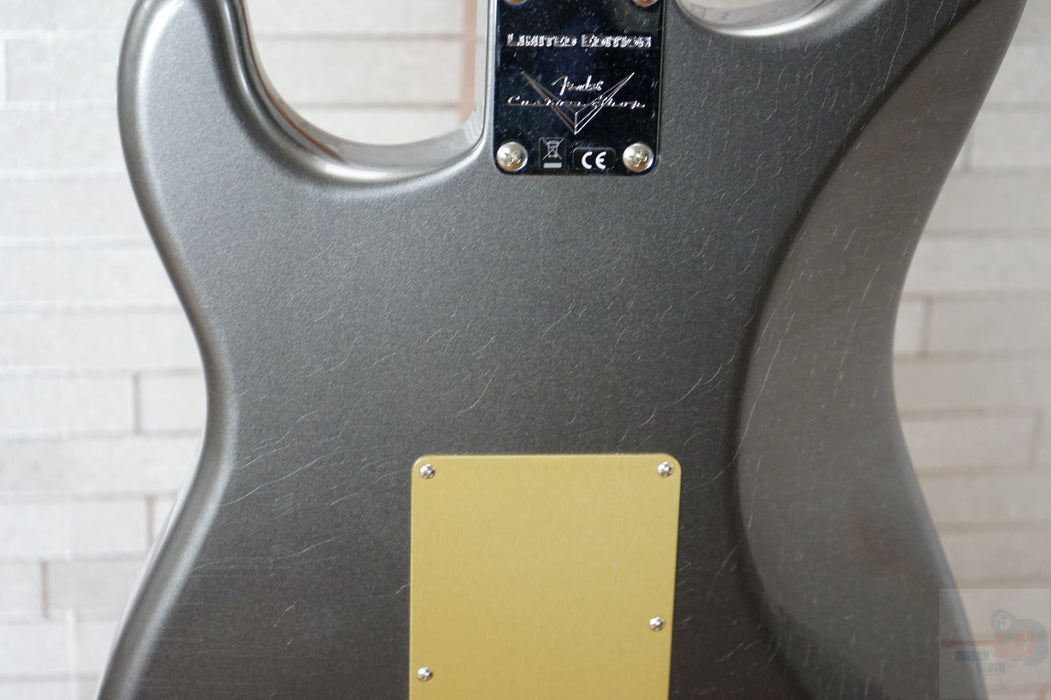 Fender Custom Shop 2025 Limited Edition 1957 Rosewood Neck Stratocaster Deluxe Closet Classic - Aged Pewter