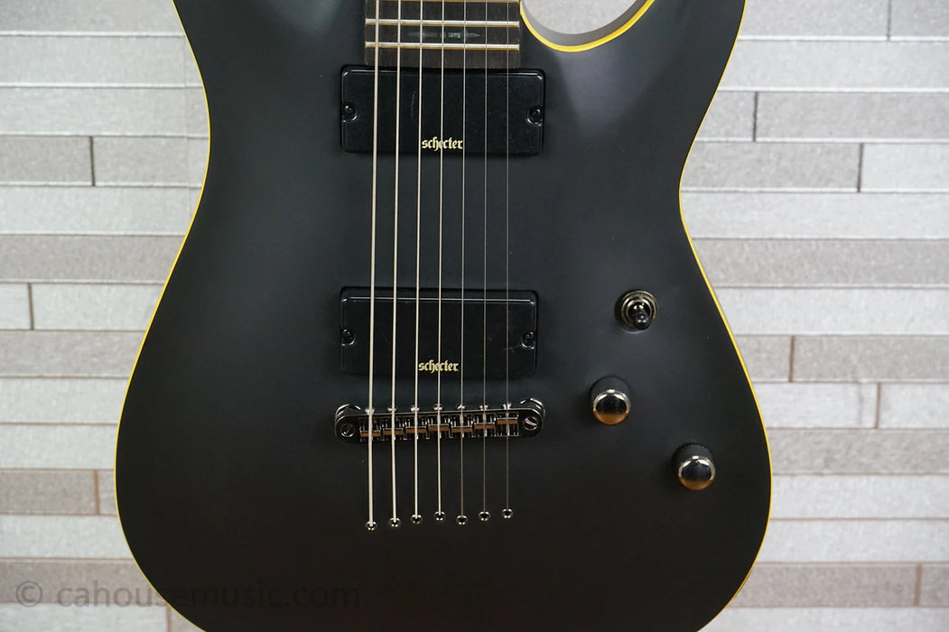 Schecter Demon-7 - Aged Black Satin
