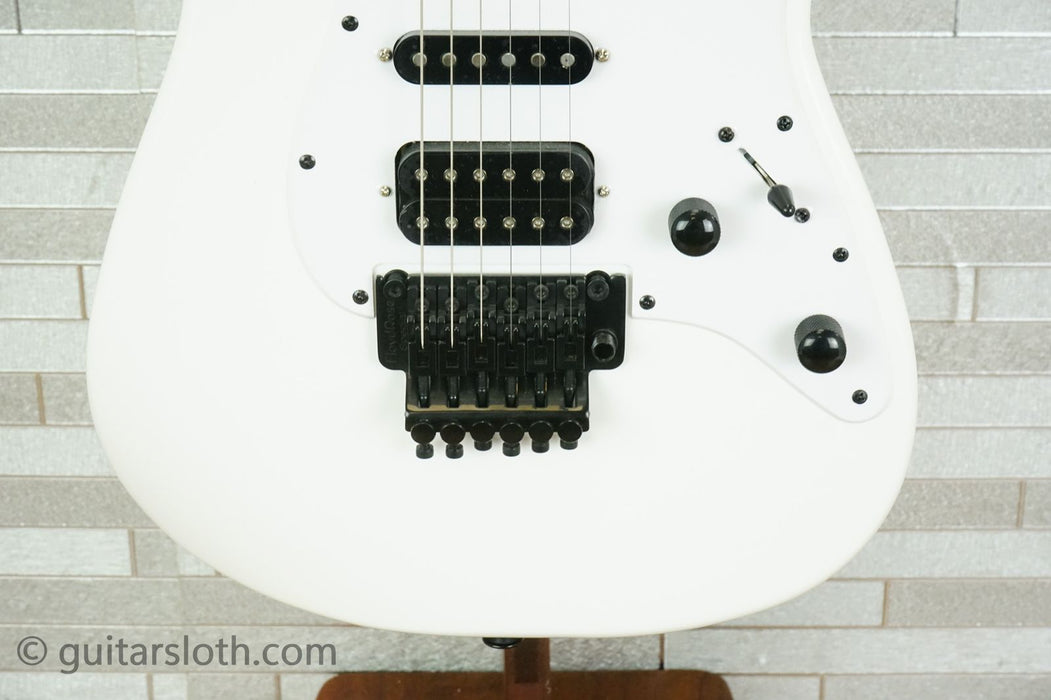 Jackson X Series Adrian Smith Signature SDX - Snow White