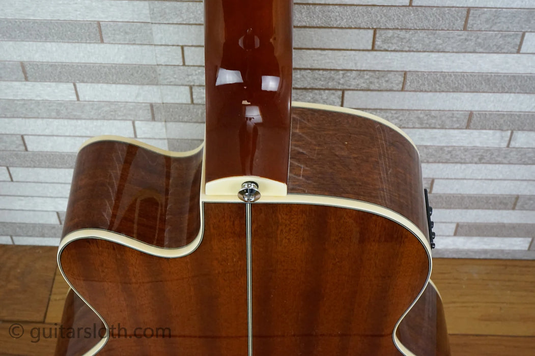 Ibanez AEB105E-NT Standard - Natural High Gloss