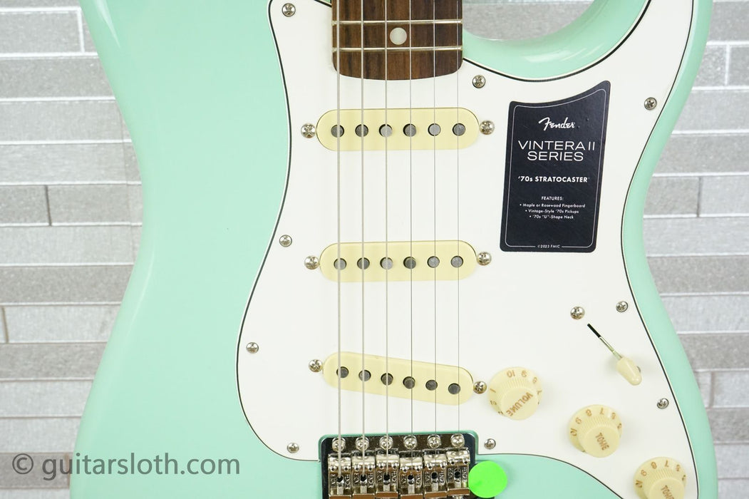 Fender Vintera II '70s Stratocaster with Rosewood Fretboard - Surf Green