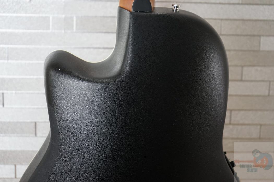 Ovation CS24-RR-G Celebrity Standard - Ruby Red