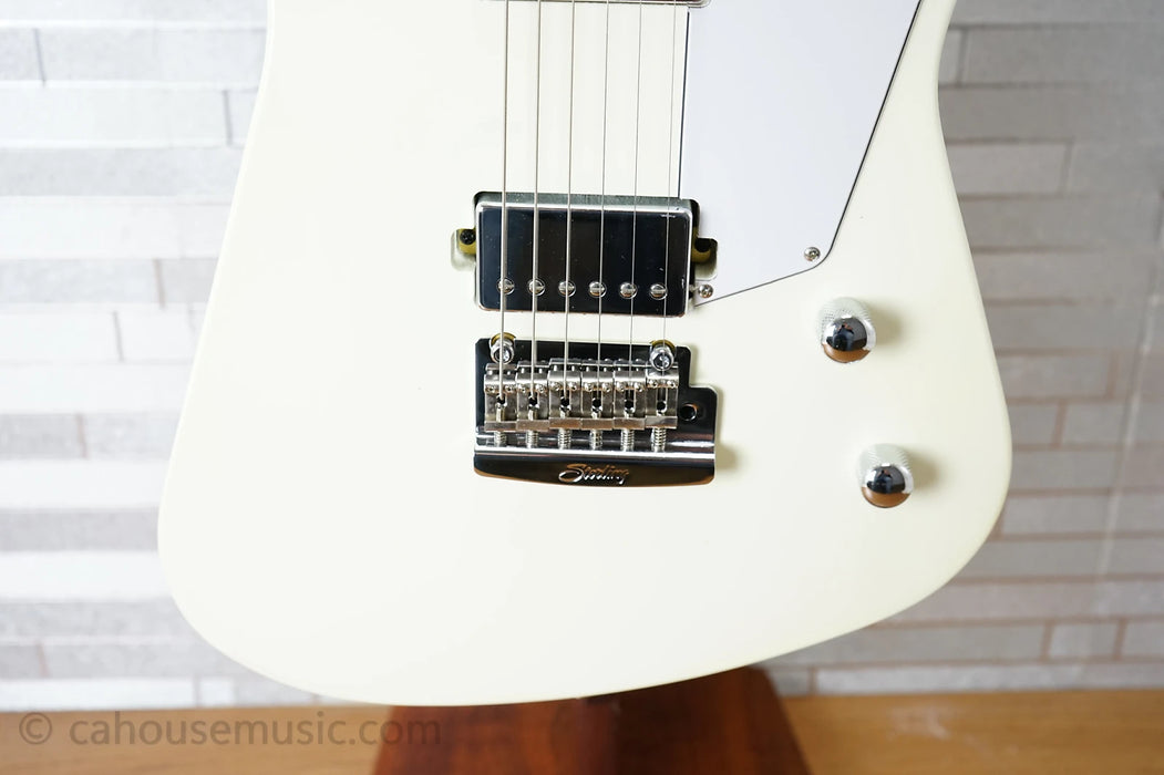 Sterling Mariposa - Imperial White