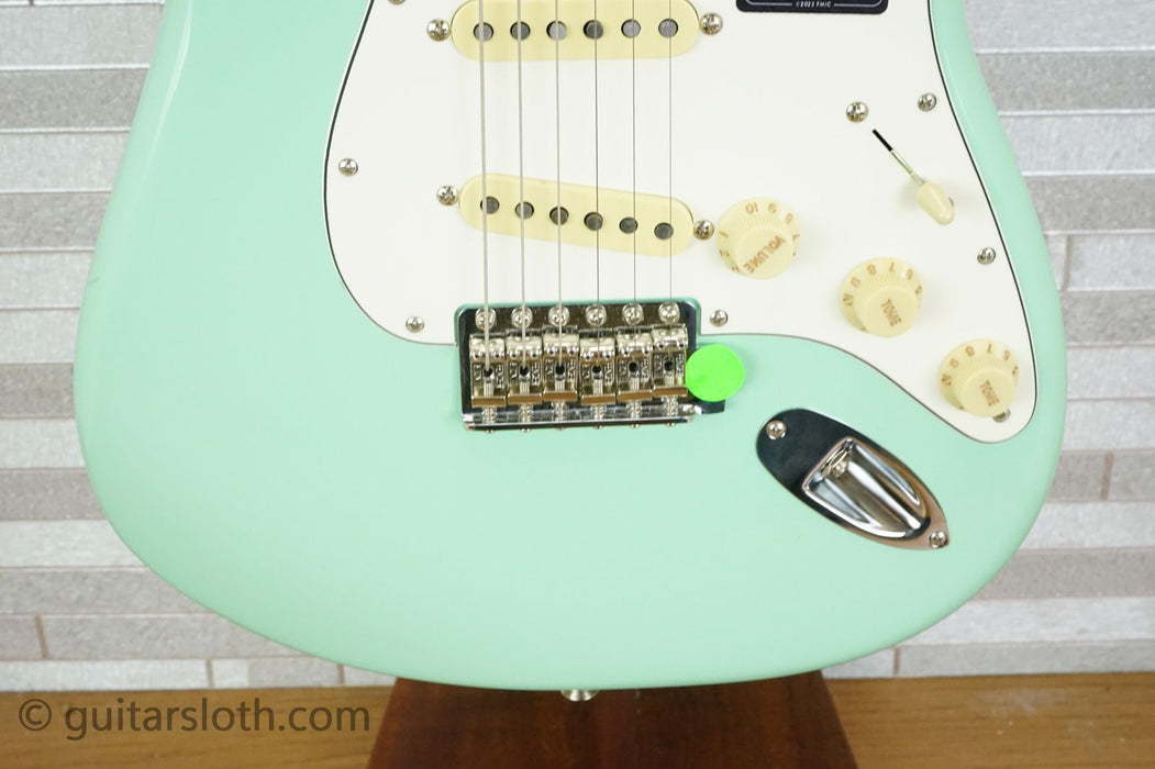 Fender Vintera II '70s Stratocaster with Rosewood Fretboard - Surf Green