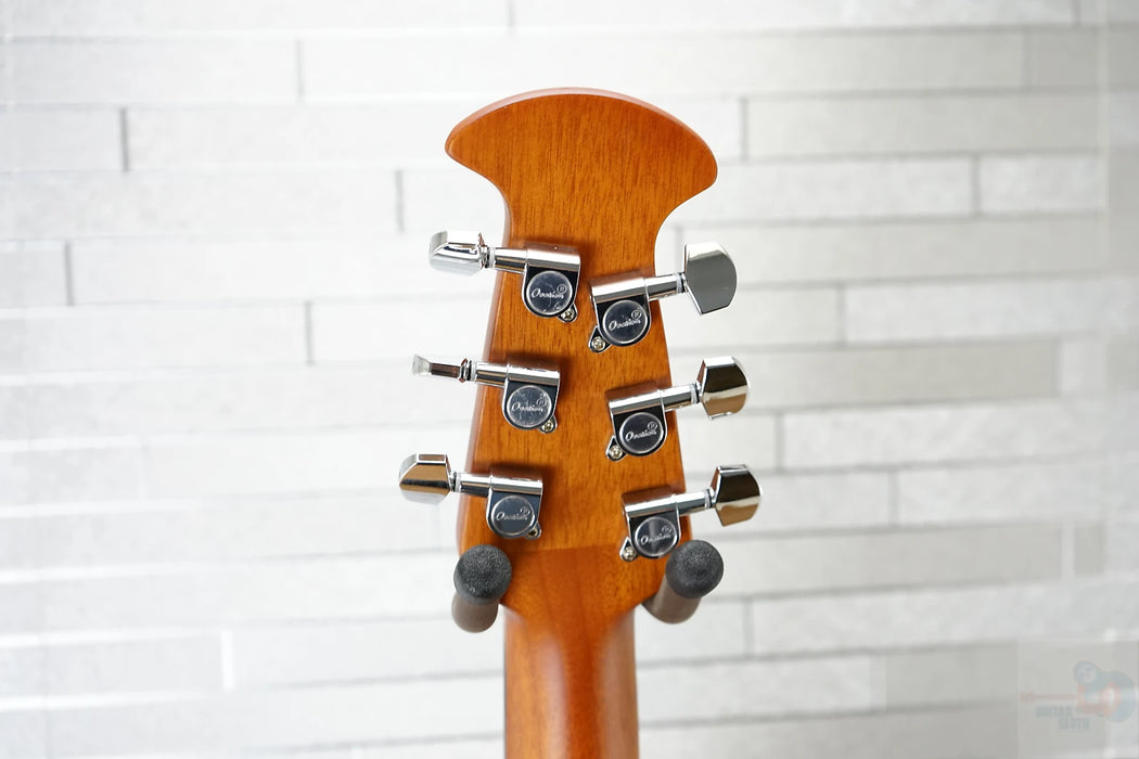 Ovation CE44 Celebrity Elite - Reverse Blue Burst