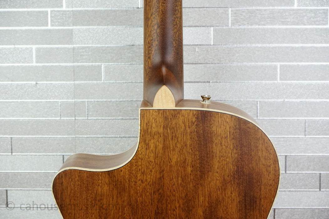 Fender California Traditional Series Newporter Special - Mahogany