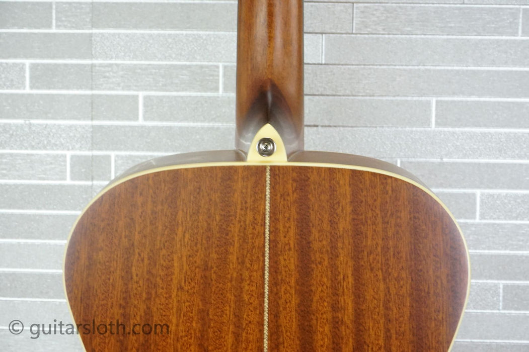 Dean St. Augustine Elite Grand Auditorium - Natural