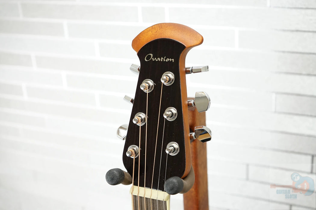 Ovation CS24-RR-G Celebrity Standard - Ruby Red