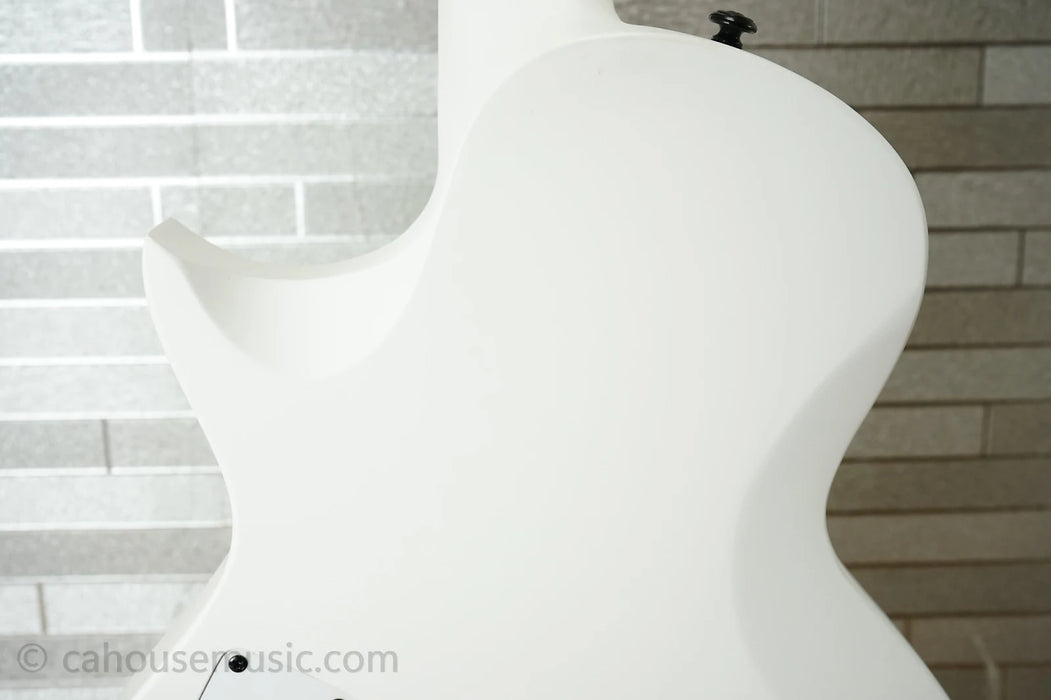 ESP LTD EC Arctic Metal - Snow White Satin