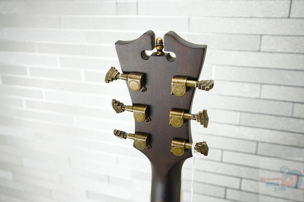 D'Angelico Premier Gramercy Grand Auditorium - Caramel Burst