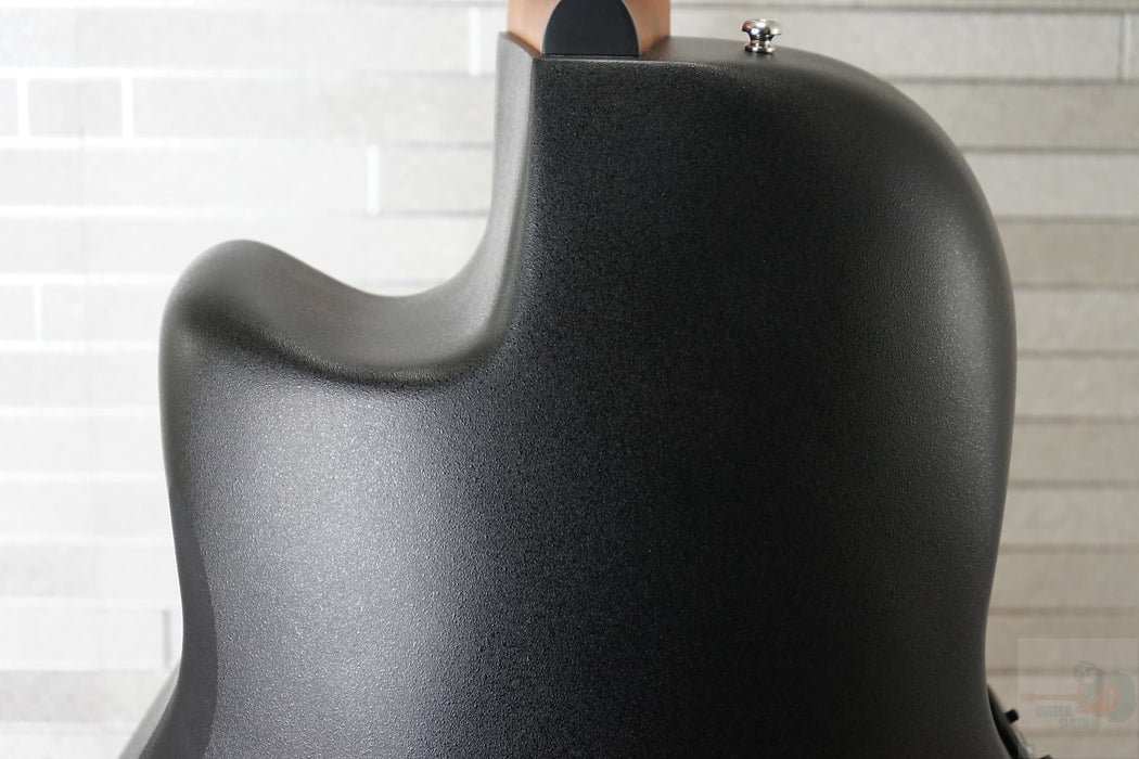 Ovation CE44 Celebrity Elite - Reverse Blue Burst