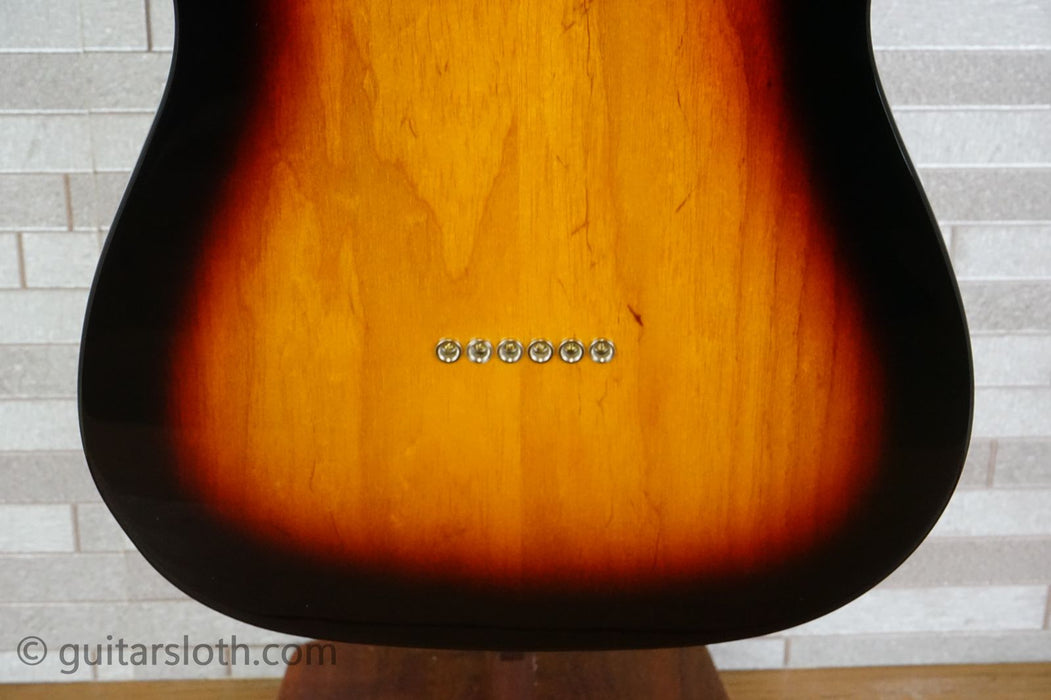 Fender Vintera II '60s Telecaster Thinline with Maple Fretboard - 3-Color Sunburst