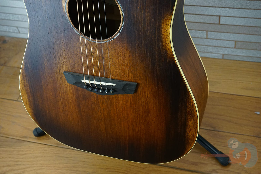 D'Angelico Deluxe Bowery - Aged Natural