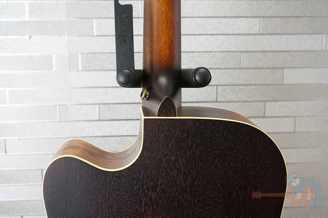 D'Angelico Deluxe Bowery - Aged Natural