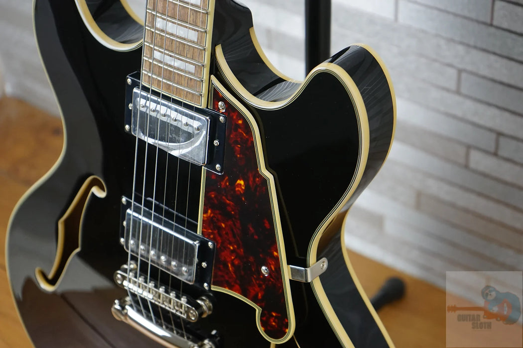 D'Angelico Premier DC Semi-Hollow Double Cutaway - Solid Black