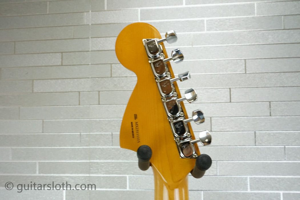 Fender Vintera II '70s Stratocaster with Rosewood Fretboard - Surf Green