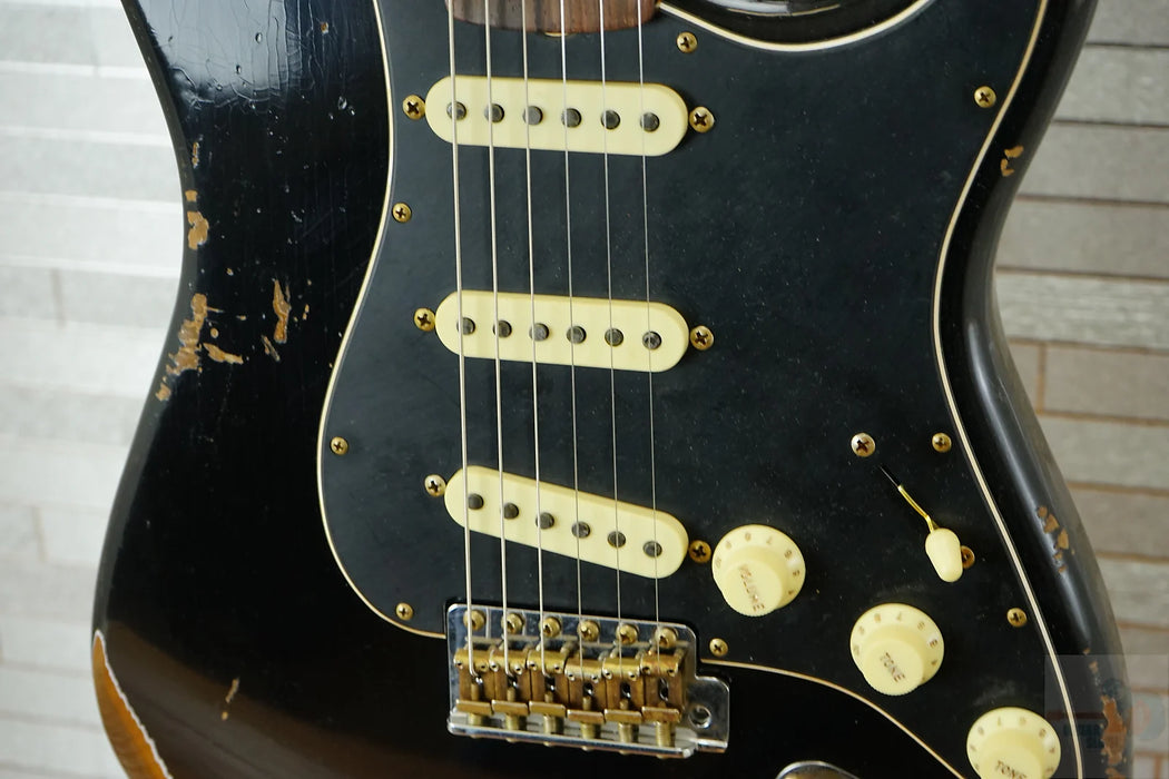 Fender Custom Shop 2025 LTD Roasted Dual-Mag II Stratocaster Relic - Aged Black