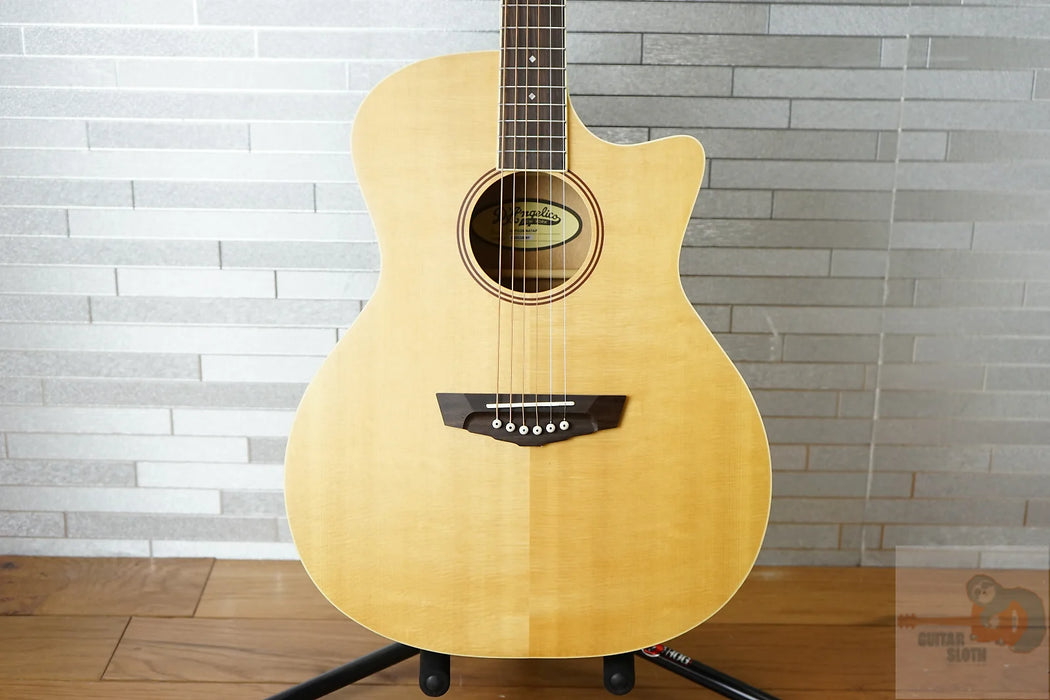 D'Angelico Premier Gramercy Grand Auditorium - Natural