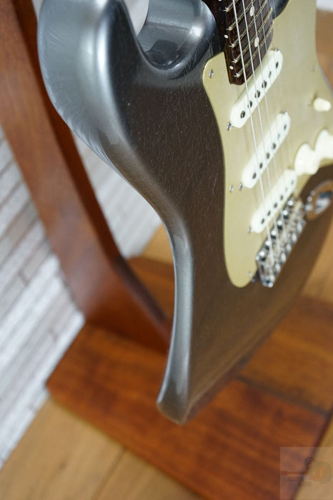 Fender Custom Shop 2025 Limited Edition 1957 Rosewood Neck Stratocaster Deluxe Closet Classic - Aged Pewter