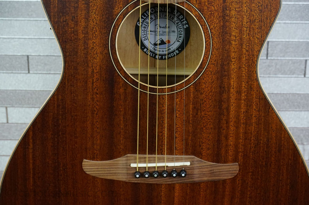 Fender California Traditional Series Newporter Special - Mahogany