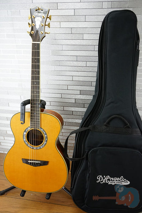 Aspen Exclusive D'Angelico Deluxe Tammany - Vintage Natural