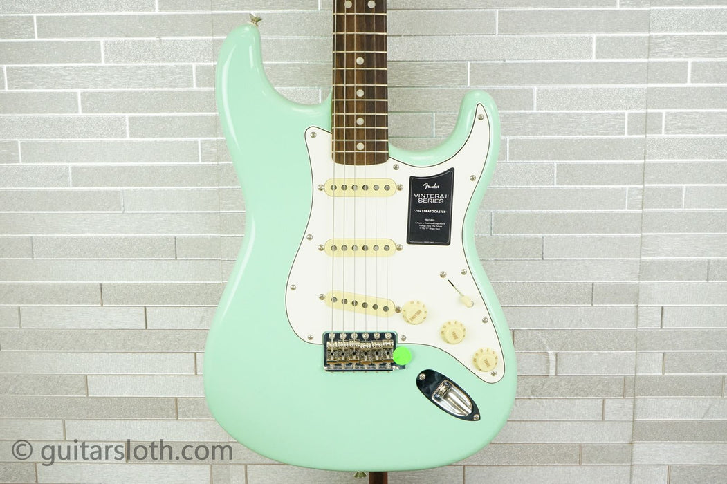 Fender Vintera II '70s Stratocaster with Rosewood Fretboard - Surf Green