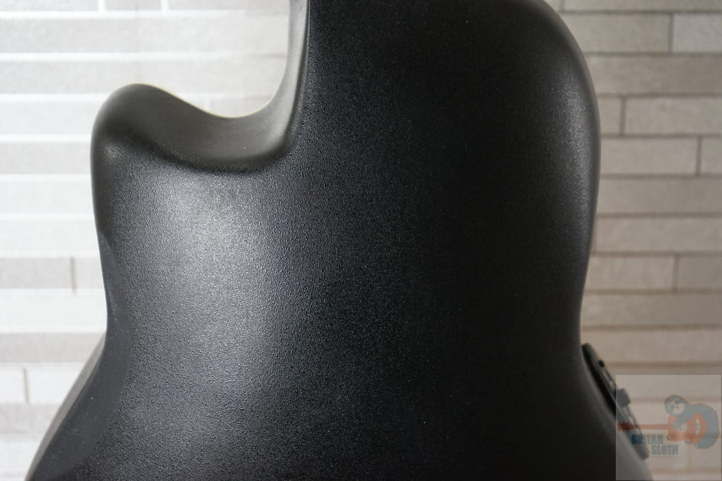 Ovation Celebrity Standard Plus CS24X-7C Mid Depth - Cognac Burst